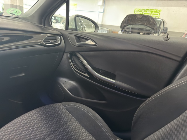 Opel Astra 1.6 CDTI S&S GSi Line 118 kW (160 CV)