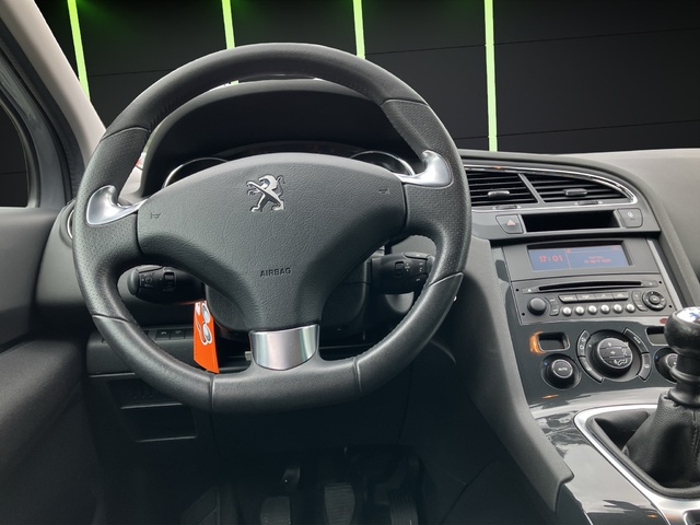 Peugeot 5008 1.6 BlueHDi Style 88 kW (120 CV)