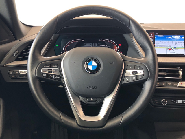 BMW Serie 2 218i Gran Coupe color Azul. Año 2024. 103KW(140CV). Gasolina. En concesionario Vehinter Getafe de Madrid