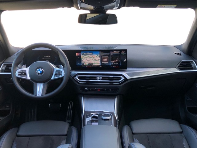 BMW Serie 3 318d color Blanco. Año 2024. 110KW(150CV). Diésel. En concesionario Vehinter Getafe de Madrid