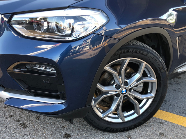 BMW X4 xDrive20d color Azul. Año 2021. 140KW(190CV). Diésel. En concesionario Auto Premier, S.A. - MADRID de Madrid