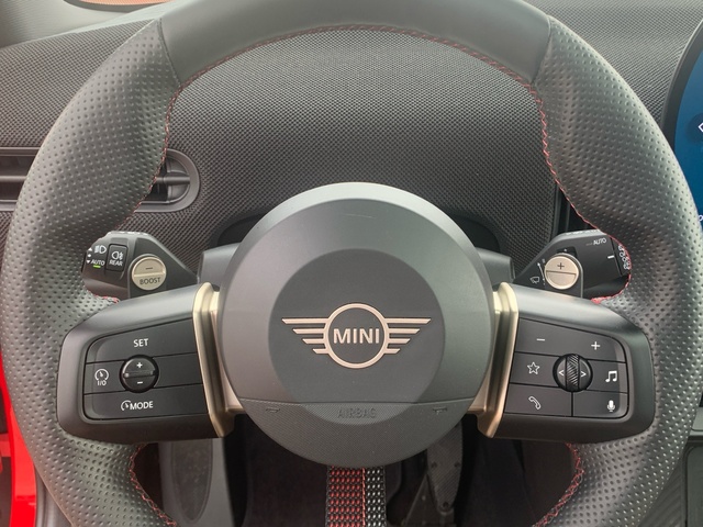 fotoG 11 del MINI MINI 3 Puertas Cooper S 150 kW (204 CV) 204cv Gasolina del 2024 en Pontevedra