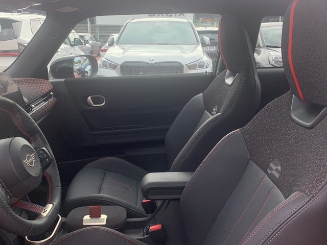 fotoG 19 del MINI MINI 3 Puertas Cooper S 150 kW (204 CV) 204cv Gasolina del 2024 en Pontevedra