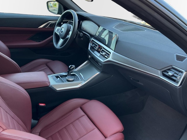 BMW Serie 4 430i Cabrio color Verde. Año 2022. 190KW(258CV). Gasolina. En concesionario MURCIA PREMIUM S.L. JUAN CARLOS I de Murcia