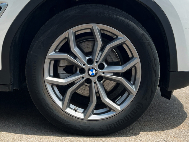BMW X3 xDrive20d color Blanco. Año 2021. 140KW(190CV). Diésel. En concesionario CARTAGENA PREMIUM S.L. de Murcia