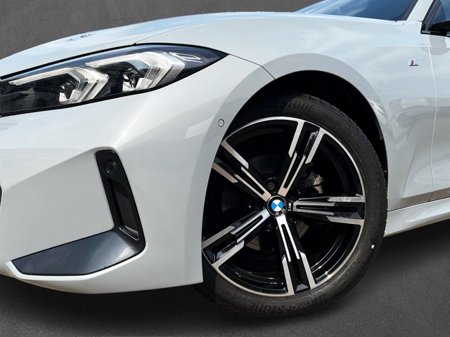 BMW Serie 3 318d Touring color Gris. Año 2024. 110KW(150CV). Diésel. En concesionario CARTAGENA PREMIUM S.L. de Murcia