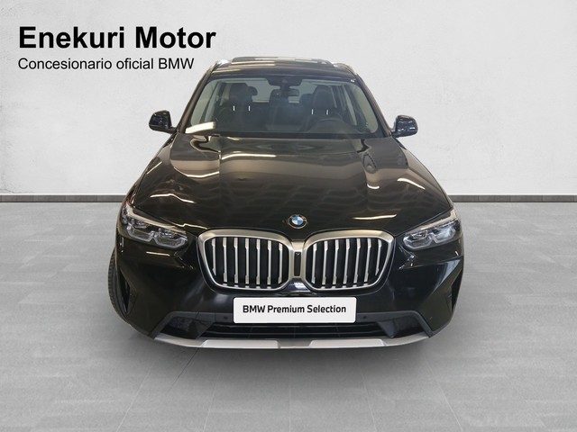 BMW X3 sDrive18d color Negro. Año 2022. 110KW(150CV). Diésel. En concesionario Enekuri Motor de Vizcaya