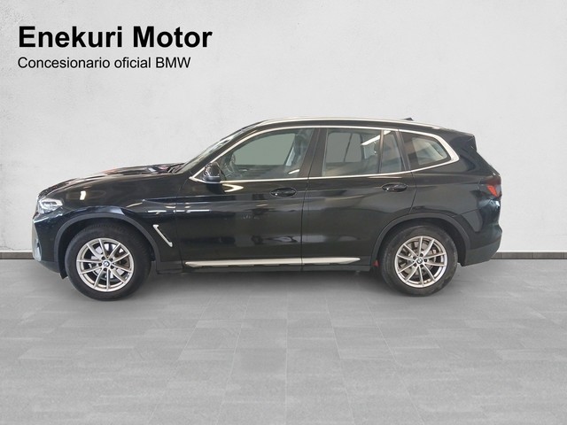 BMW X3 sDrive18d color Negro. Año 2022. 110KW(150CV). Diésel. En concesionario Enekuri Motor de Vizcaya