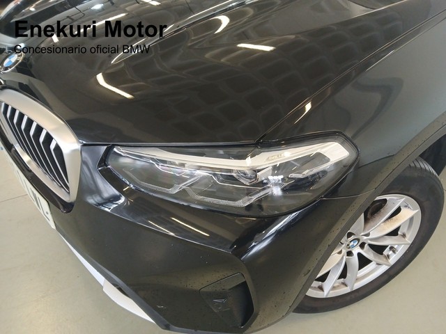 BMW X3 sDrive18d color Negro. Año 2022. 110KW(150CV). Diésel. En concesionario Enekuri Motor de Vizcaya