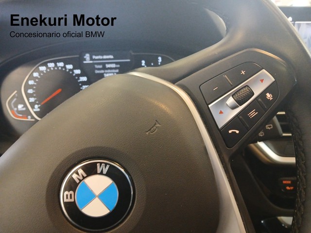 BMW X3 sDrive18d color Negro. Año 2022. 110KW(150CV). Diésel. En concesionario Enekuri Motor de Vizcaya