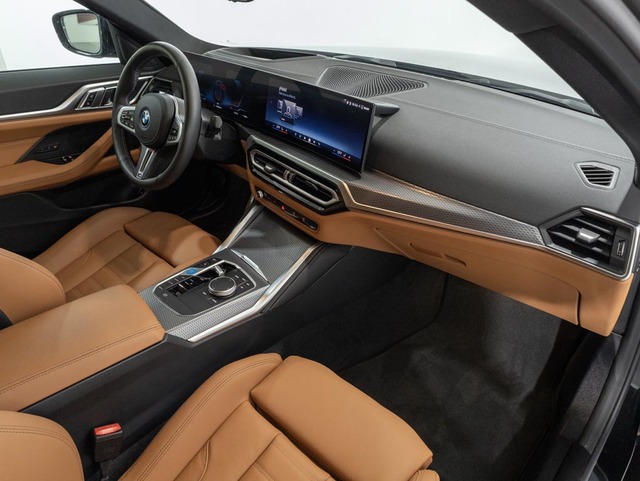 BMW i4 M50 color Negro. Año 2025. 400KW(544CV). Eléctrico. En concesionario Oliva Motor Girona de Girona