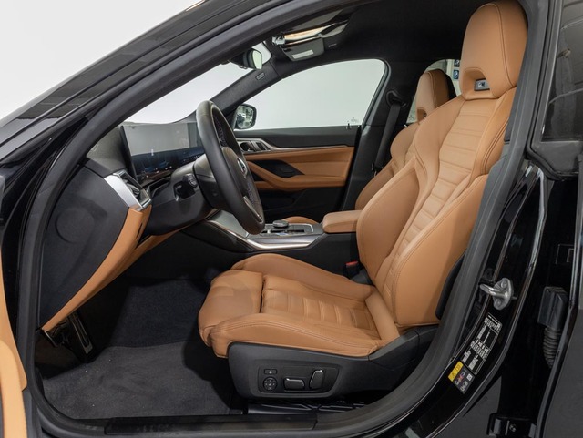 BMW i4 M50 color Negro. Año 2025. 400KW(544CV). Eléctrico. En concesionario Oliva Motor Girona de Girona