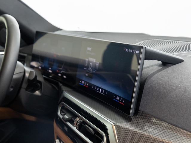BMW i4 M50 color Negro. Año 2025. 400KW(544CV). Eléctrico. En concesionario Oliva Motor Girona de Girona