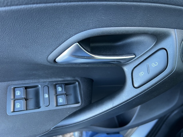 Volkswagen Polo Advance 1.6 TDI 66 kW (90 CV)