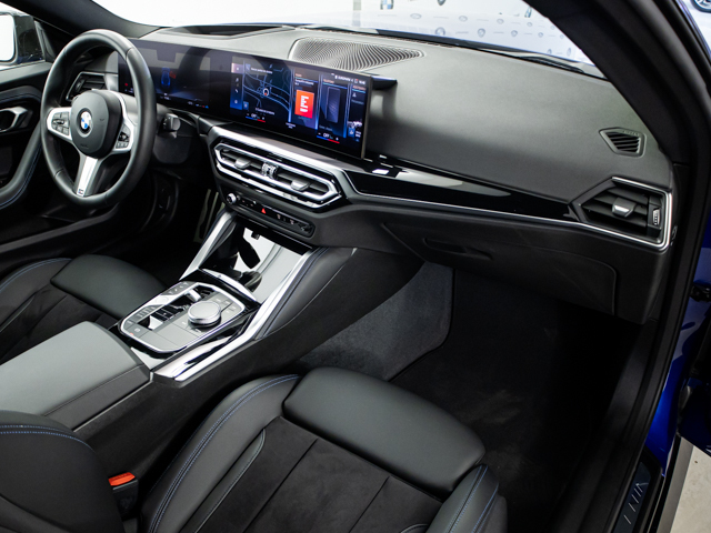 BMW Serie 2 M240i Coupe color Azul. Año 2024. 275KW(374CV). Gasolina. En concesionario BMW Fuenteolid Valladolid de Valladolid
