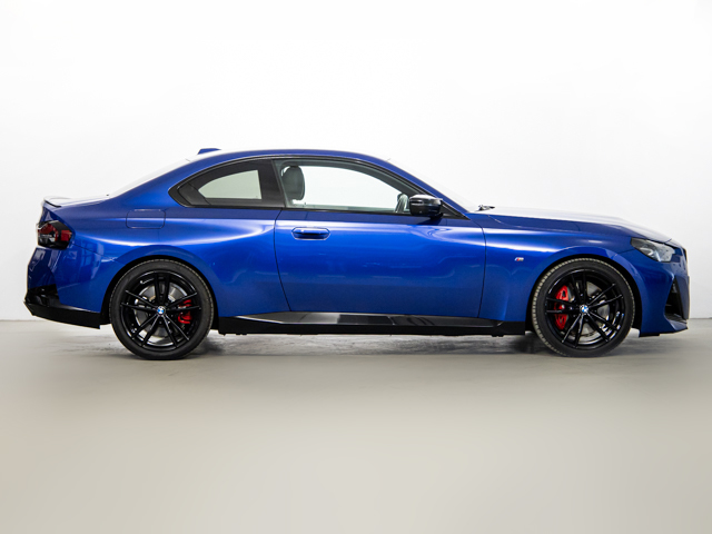 BMW Serie 2 M240i Coupe color Azul. Año 2024. 275KW(374CV). Gasolina. En concesionario BMW Fuenteolid Valladolid de Valladolid