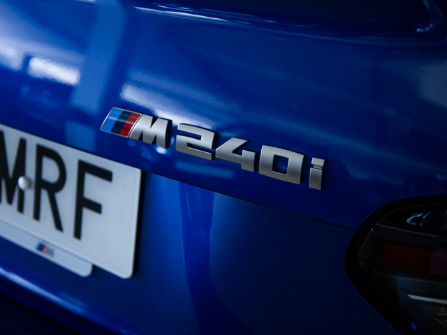 BMW Serie 2 M240i Coupe color Azul. Año 2024. 275KW(374CV). Gasolina. En concesionario BMW Fuenteolid Valladolid de Valladolid