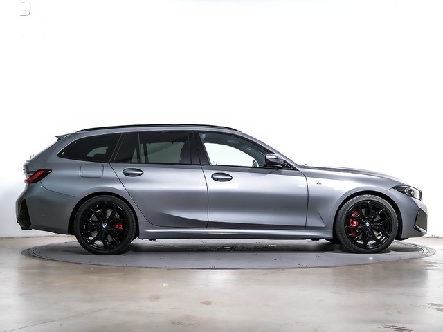 BMW Serie 3 320d Touring color Gris. Año 2025. 140KW(190CV). Diésel. En concesionario Oliva Motor Tarragona de Tarragona