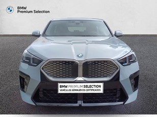 Fotos de BMW iX2 eDrive20 color Gris. Año 2025. 150KW(204CV). Eléctrico. En concesionario Marmotor de Las Palmas