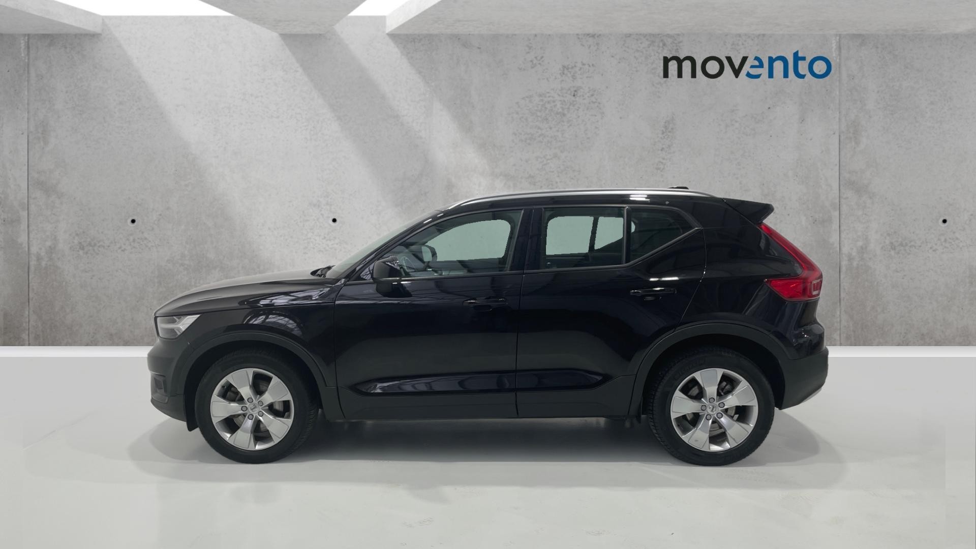 Volvo XC40 B4 G - 3