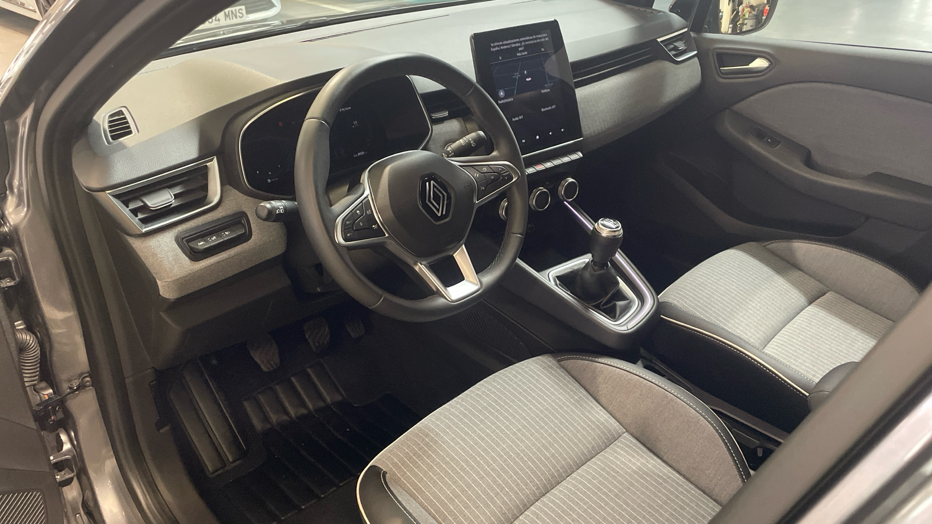 Renault Clio TCe 90 - 8