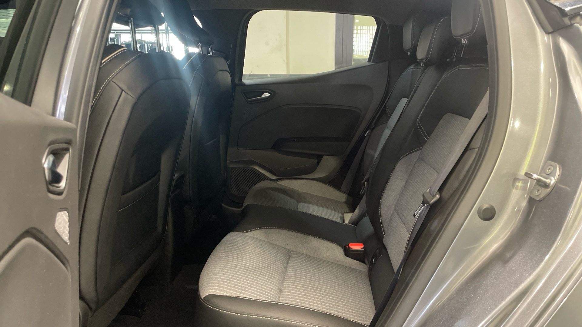 Renault Clio TCe 90 - 12