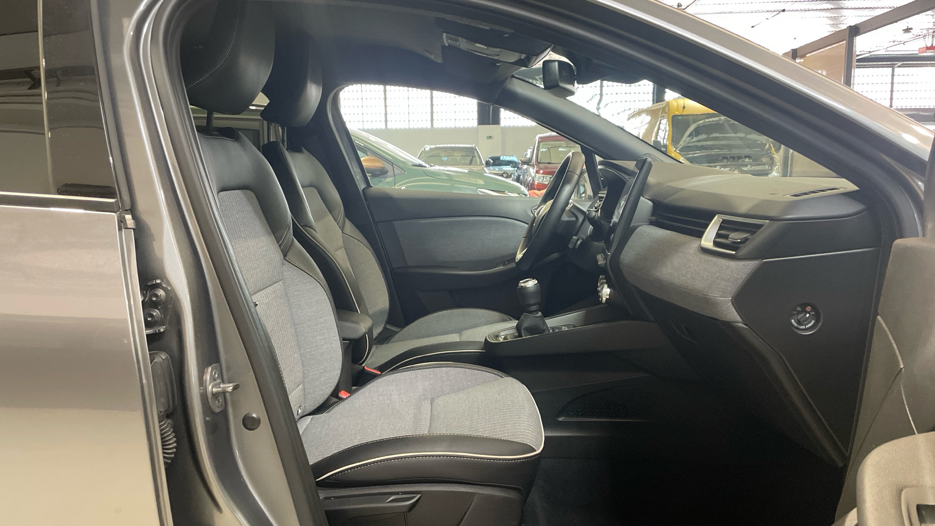 Renault Clio TCe 90 - 13