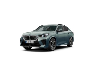 Fotos de BMW iX2 eDrive20 color Verde. Año 2024. 150KW(204CV). Eléctrico. En concesionario Oliva Motor Girona de Girona