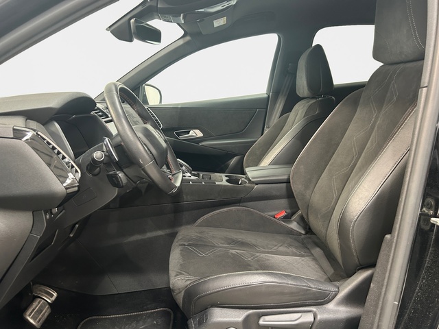 DS DS7 Crossback BlueHDi 130 DE Performance Line AT 96 kW (130 CV)