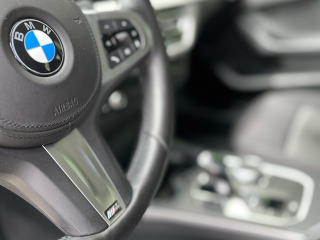 BMW Serie 1 116d color Gris Plata. Año 2020. 85KW(116CV). Diésel. En concesionario Celtamotor Vigo de Pontevedra