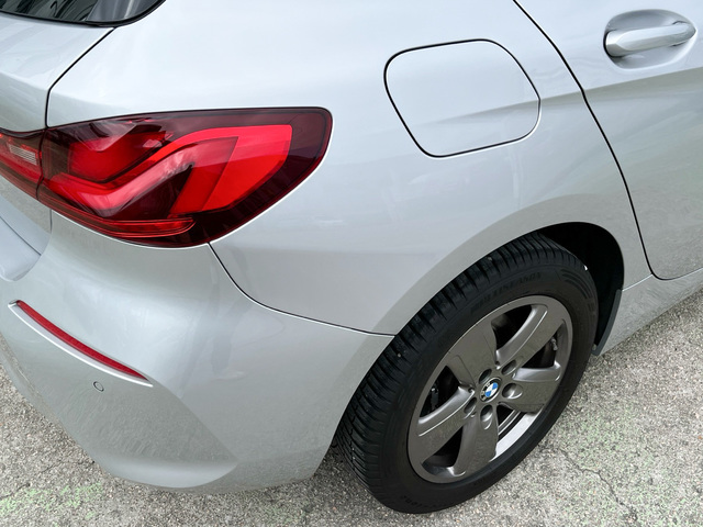 BMW Serie 1 116d color Gris Plata. Año 2020. 85KW(116CV). Diésel. En concesionario Celtamotor Vigo de Pontevedra