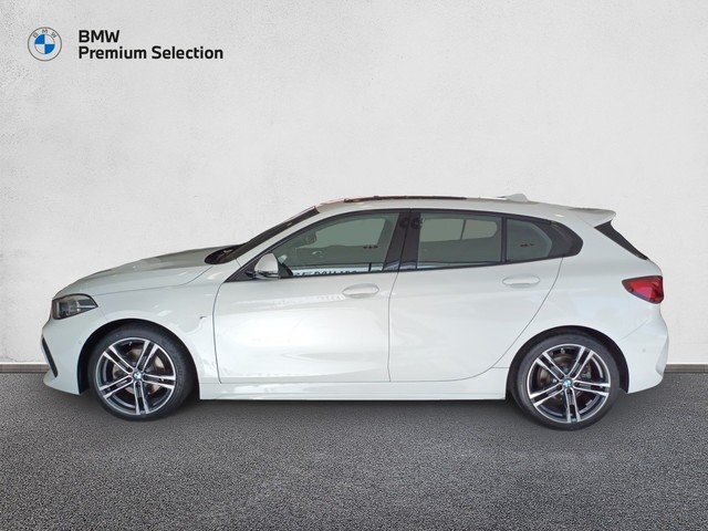 BMW Serie 1 118i color Blanco. Año 2023. 103KW(140CV). Gasolina. En concesionario Marmotor de Las Palmas