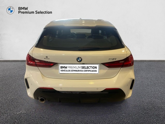 BMW Serie 1 118i color Blanco. Año 2023. 103KW(140CV). Gasolina. En concesionario Marmotor de Las Palmas