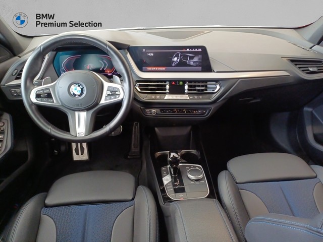 BMW Serie 1 118i color Blanco. Año 2023. 103KW(140CV). Gasolina. En concesionario Marmotor de Las Palmas