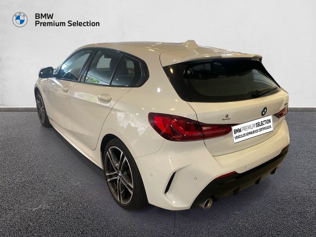 BMW Serie 1 118i color Blanco. Año 2023. 103KW(140CV). Gasolina. En concesionario Marmotor de Las Palmas