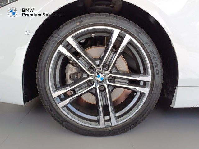 BMW Serie 1 118i color Blanco. Año 2023. 103KW(140CV). Gasolina. En concesionario Marmotor de Las Palmas