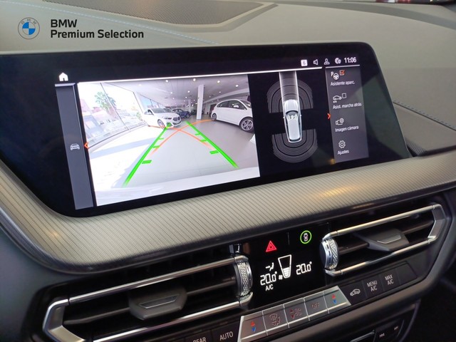 BMW Serie 1 118i color Blanco. Año 2023. 103KW(140CV). Gasolina. En concesionario Marmotor de Las Palmas