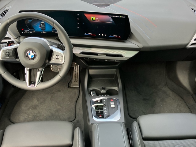 BMW Serie 1 120d color Gris. Año 2025. 120KW(163CV). Diésel. En concesionario Bernesga Motor León (Bmw y Mini) de León