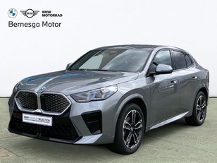 Fotos de BMW iX2 eDrive20 color Gris. Año 2025. 150KW(204CV). Eléctrico. En concesionario Bernesga Motor León (Bmw y Mini) de León