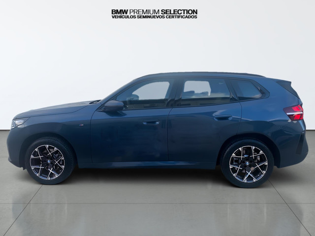 BMW X3 xDrive20d color Azul. Año 2024. 145KW(197CV). Diésel. En concesionario Automotor Premium Velázquez - Málaga de Málaga