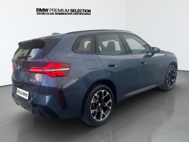 BMW X3 xDrive20d color Azul. Año 2024. 145KW(197CV). Diésel. En concesionario Automotor Premium Velázquez - Málaga de Málaga