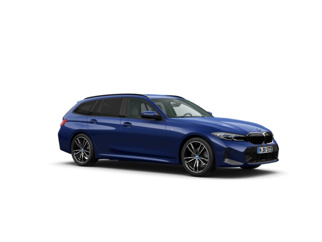 BMW Serie 3 330e Touring color Azul. Año 2024. 215KW(292CV). Híbrido Electro/Gasolina. En concesionario Movilnorte El Plantio de Madrid