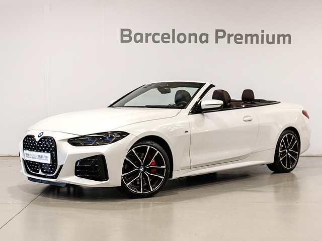 BMW Serie 4 M440d Cabrio color Blanco. Año 2024. 250KW(340CV). Diésel. En concesionario Barcelona Premium -- GRAN VIA de Barcelona