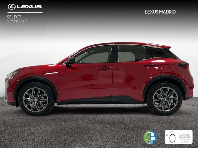 Foto 3 Lexus LBX 1.5 HEV Elegant Plus 100 kW (136 CV)