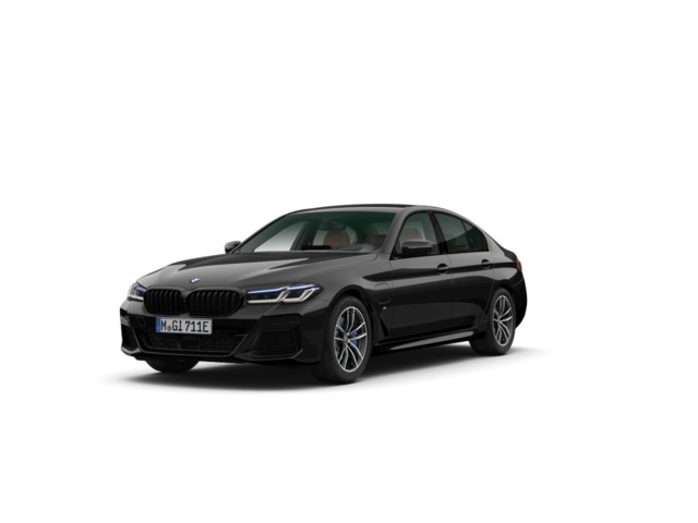 BMW Serie 5 545e color Negro. Año 2021. 290KW(394CV). Híbrido Electro/Gasolina. En concesionario SAN JUAN Automoviles Fersan S.A. de Alicante