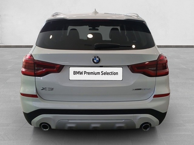 BMW X3 xDrive20d color Blanco. Año 2021. 140KW(190CV). Diésel. En concesionario Enekuri Motor de Vizcaya