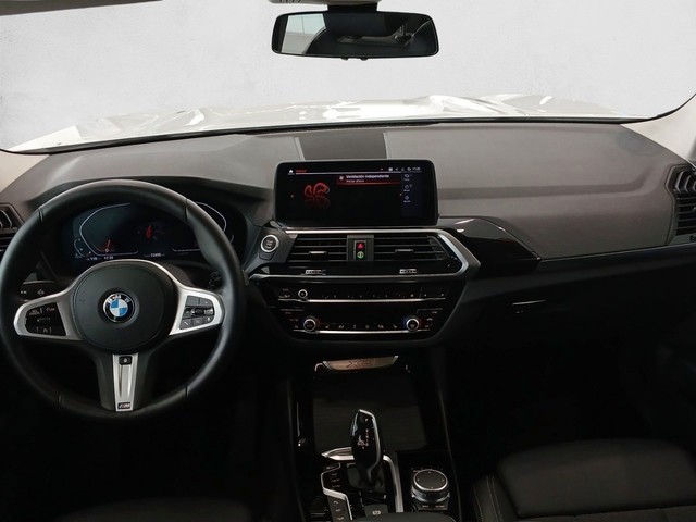 BMW X3 xDrive20d color Blanco. Año 2021. 140KW(190CV). Diésel. En concesionario Enekuri Motor de Vizcaya