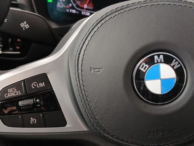 BMW X3 xDrive20d color Blanco. Año 2021. 140KW(190CV). Diésel. En concesionario Enekuri Motor de Vizcaya