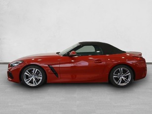 Fotos de BMW Z4 sDrive20i Cabrio color Rojo. Año 2024. 145KW(197CV). Gasolina. En concesionario Enekuri Motor de Vizcaya