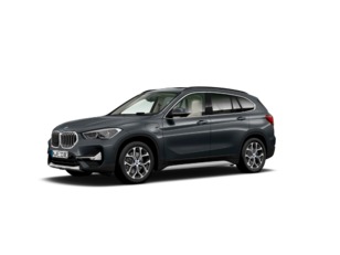 Fotos de BMW X1 xDrive25e color Gris. Año 2022. 162KW(220CV). Híbrido Electro/Gasolina. En concesionario Movitransa Cars Jerez de Cádiz